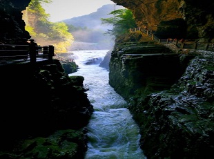恩施腾龙洞风景区