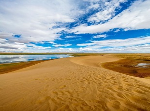 乌兰县金子海风景区