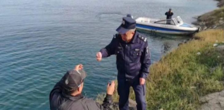 桂林生态综合执法打击非法电鱼