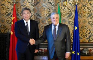 意大利副总理：欢迎电动汽车等新能源领域中国企业赴意投资