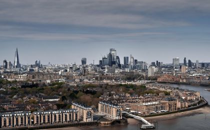 英国政府支持企业参与碳信用交易 推动绿色金融发展