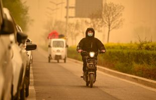 为何沙尘天气近期频频“返场”？