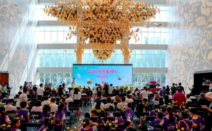“蜂”景如画！小蜜蜂带动我国农林产品增收超3000亿元