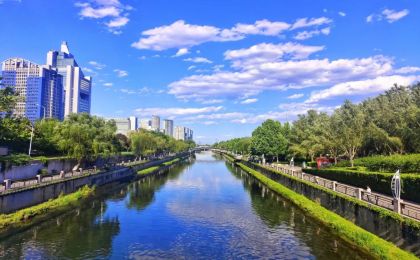 北京市污染防治攻坚时间过半任务过半 上半年PM₂.₅平均浓度28.5微克/立方米