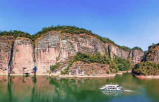 福建三明“绿色电网”：青山绿水间的“零碳”实践