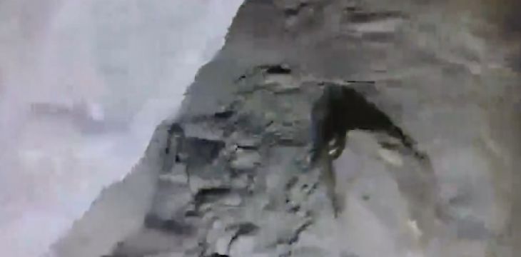 多家砂石厂被指偷排污水入河，四川普格县环境局称已前往调查