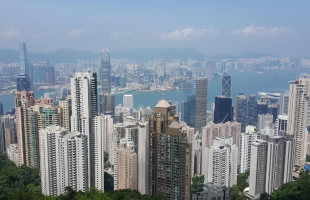 李家超：加强与大湾区碳市场的试点合作，试验跨境交易结算路径