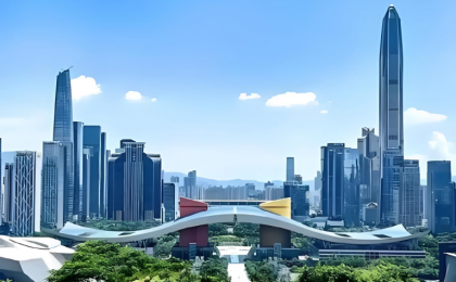 城市治理需要更多“多管局局长”    