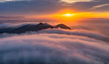 云南南华：冬日日出“撞”云海  