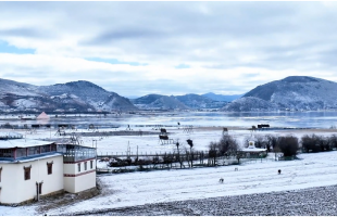 云南普达措冬日限定美景已上线 