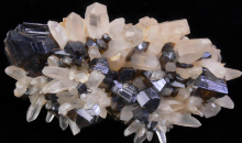 我科学家发现新矿物金秀矿  