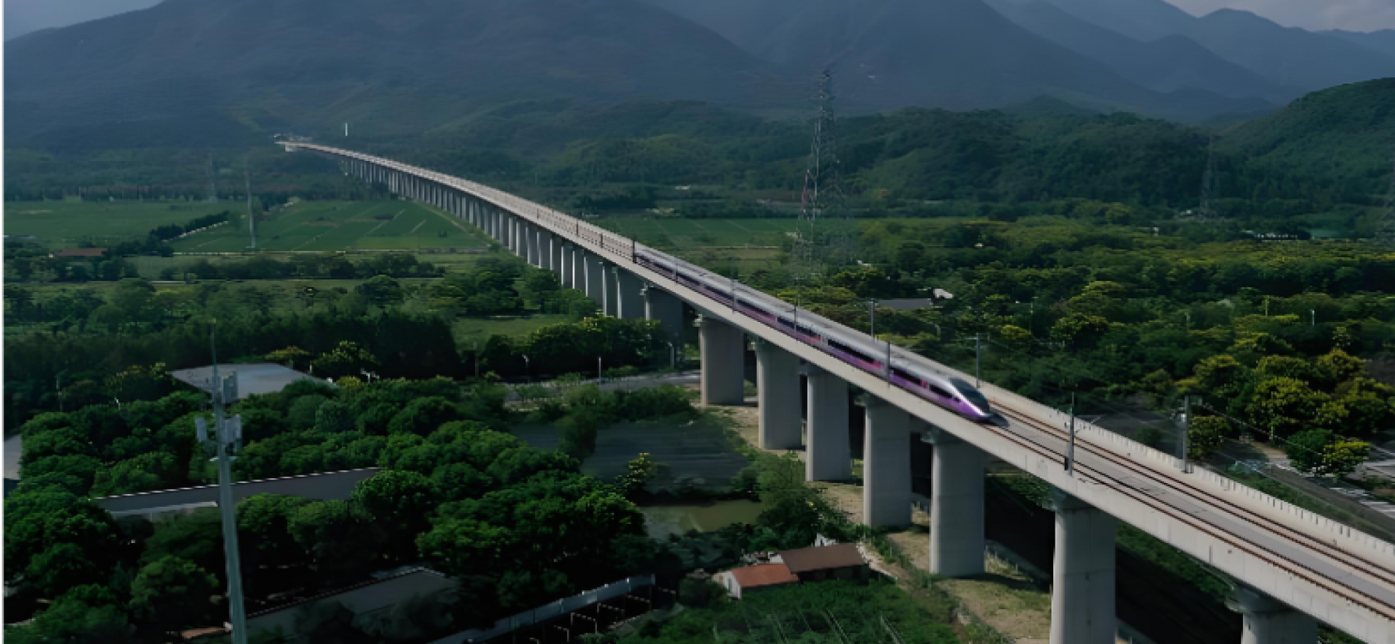 高铁成中国亮丽名片