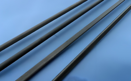  “碳纤维”突围    