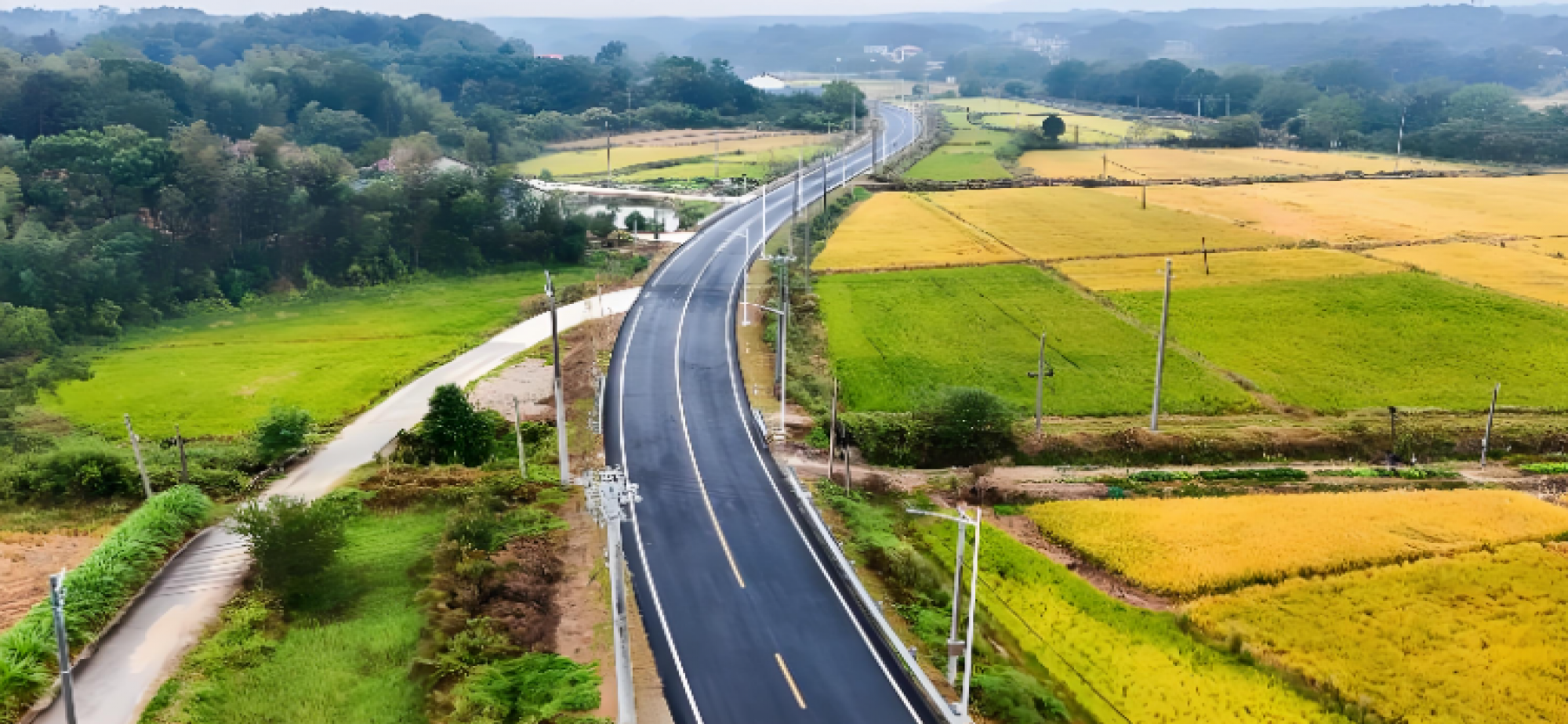 路网织密百业兴 农村公路释放共富新活力