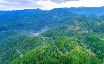 以正确政绩观审视“三把火”    