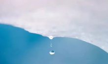 《涌泉相报》  作词：沙涛