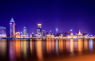 照亮独一无二的城市｜昕诺飞智能打造“夜上海”新名片