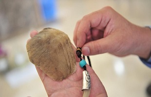 中青报：全面禁“野”不能遗漏网络交易