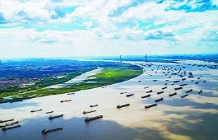 以生态优先、绿色发展为导向  走出高质量发展新路子