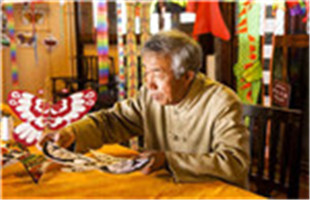 长城脚下嬉冰雪 民俗文化“京味儿年”