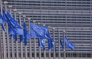 欧盟发布关键原材料法案，减少稀土和锂资源对外依赖