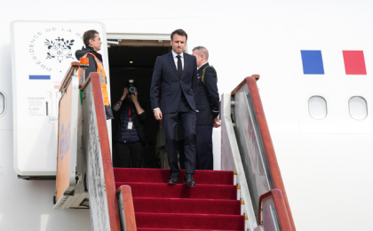 法国总统马克龙访华，将加强气候变化协作和能源合作