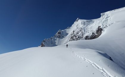 “冷”资源撬动“热”产业 冰雪经济带动冬季文旅市场“燃”起来
