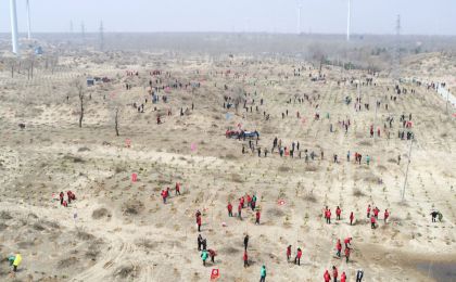 辽宁春季义务植树活动在彰武举办