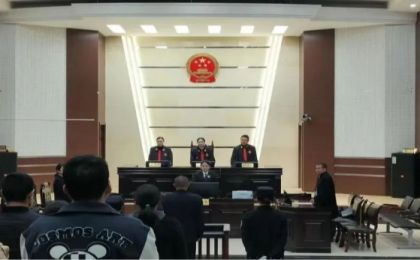 不能将动物的愤怒和攻击包装成网红式“娱乐互动”
