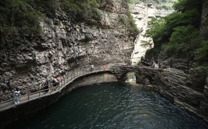 首批中国生态旅游十大示范景区之太行大峡谷