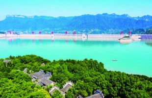 荒滩变公园，生态屏障“护航”三峡