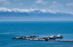 青海：坚持生态优先、绿色发展 打造国际生态旅游目的地