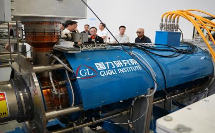国际首个大功率超构材料速调管研制成功