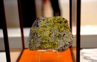 新型电化学法海水提铀效率突破90%