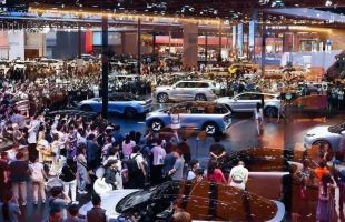 更高端、更智能、更绿色！首届（2025）京津冀国际汽车展览会开幕