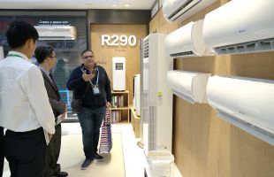 多地高温催热“清凉经济” 清凉商品不断上新