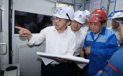 生态环境部部长黄润秋赴四川省调研生态环境保护工作