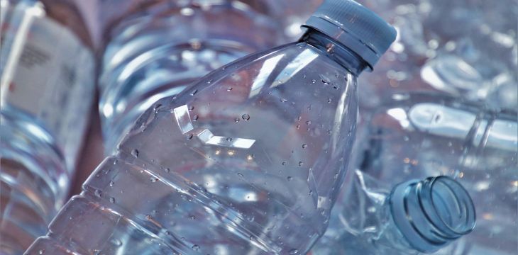 新技术可对废塑料进行无害化处理