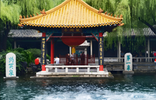 靠近泉水敏感区，怎样修建地铁？