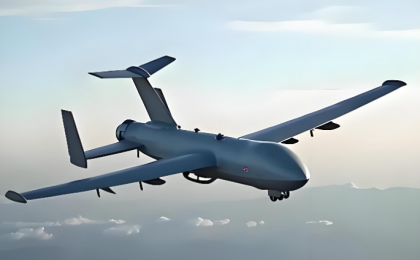 “九天”无人机成功首飞  