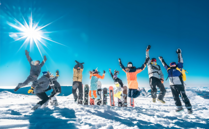 冰雪经济持续升温 “冷”资源激活“热”消费    