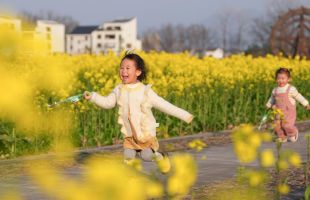 财经观察：活力足、市场旺 春季消费暖意浓   