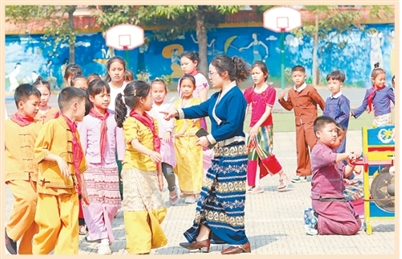 1761545999201038.png 在云南瑞丽市银井小学,中.png
