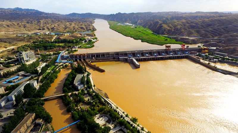 青铜峡水利枢纽。.jpg