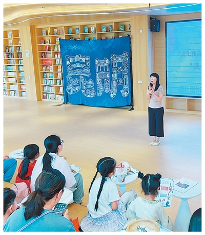 百里·春秋举办非遗体验活动。.jpg
